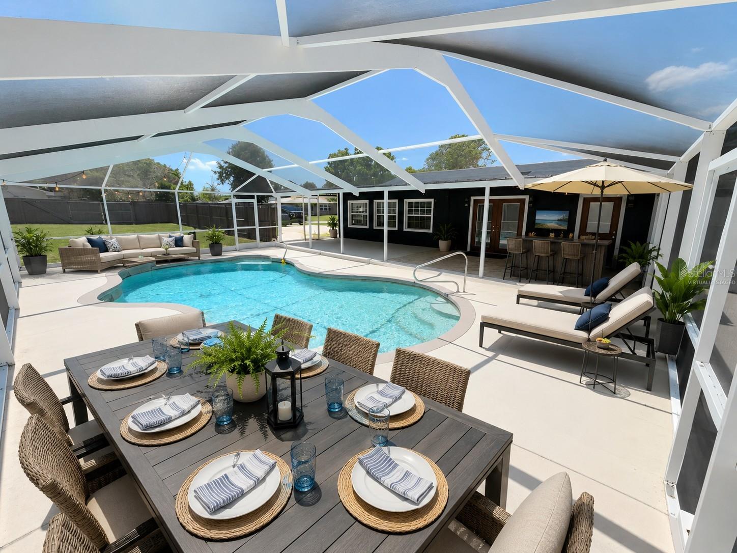 ELOISE WOODS LAKE MARIAM UNIT - Residential