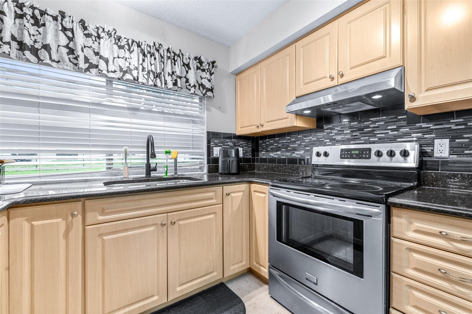 SPRING HILL UNIT 21 - Residential