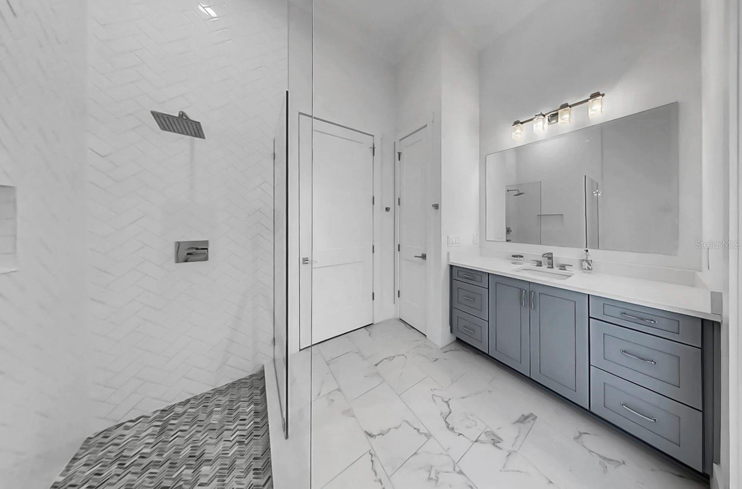 MIRABAY PH 2A-2 - Residential