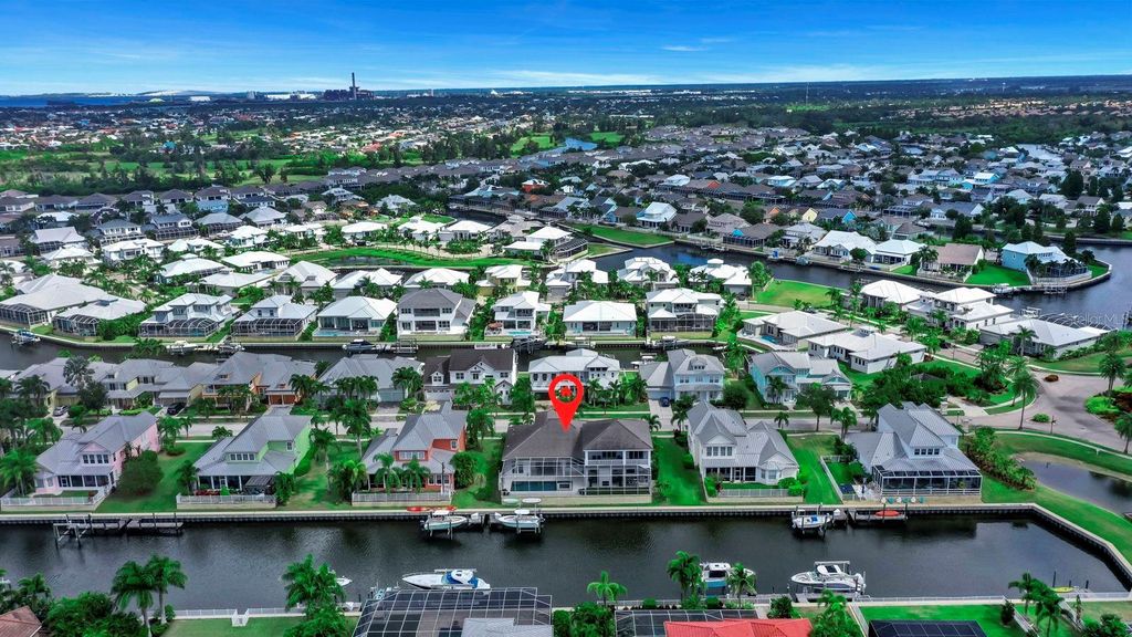 Photo of 612 Mirabay Boulevard, Apollo Beach, FL 33572 (MLS # TB8436717)
