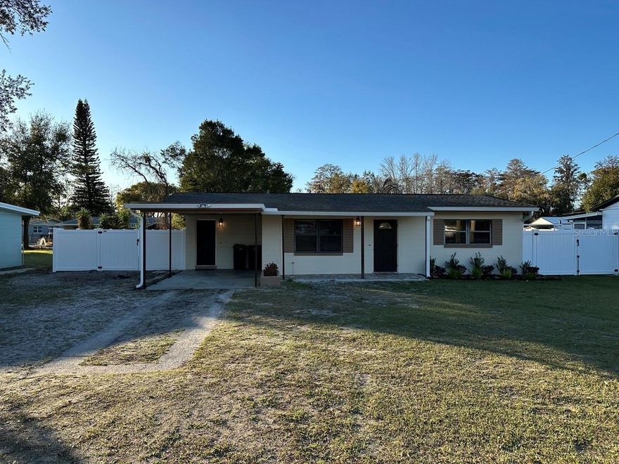 Welcome to this charming single-family home in the desirable Lake Jasmine area of Orlando. Built in 1958 and thoughtfully maintained, this comfortable residence offers approximately 979?sq?ft of living space with 3 bedrooms and 1 bath, perfect for those seeking a cozy and convenient home base in Central Florida.

Situated in a highly accessible location, this property delivers easy access to everyday essentials, shopping, dining, and entertainment:

Convenient Shopping & Dining – Just 5 miles away you’ll find popular retail and dining destinations including SoDo Orlando and the Florida Mall, offering a wide variety of stores, restaurants, and services.

The Mall at Millenia – The upscale The Mall at Millenia with over 150 shops, boutiques, and eateries is only about 7?miles away, providing premier shopping and entertainment options.

Central Orlando & Attractions – Downtown Orlando and key corridors like International Drive are easily reachable within a 7 mile radius drive, offering access to business centers, cultural venues, major attractions, and theme parks.

This home boasts a comfortable floor plan and is ideally located for both commuters and those who love to explore all that Orlando has to offer. Don’t miss this opportunity to rent in a vibrant and convenient part of the city!