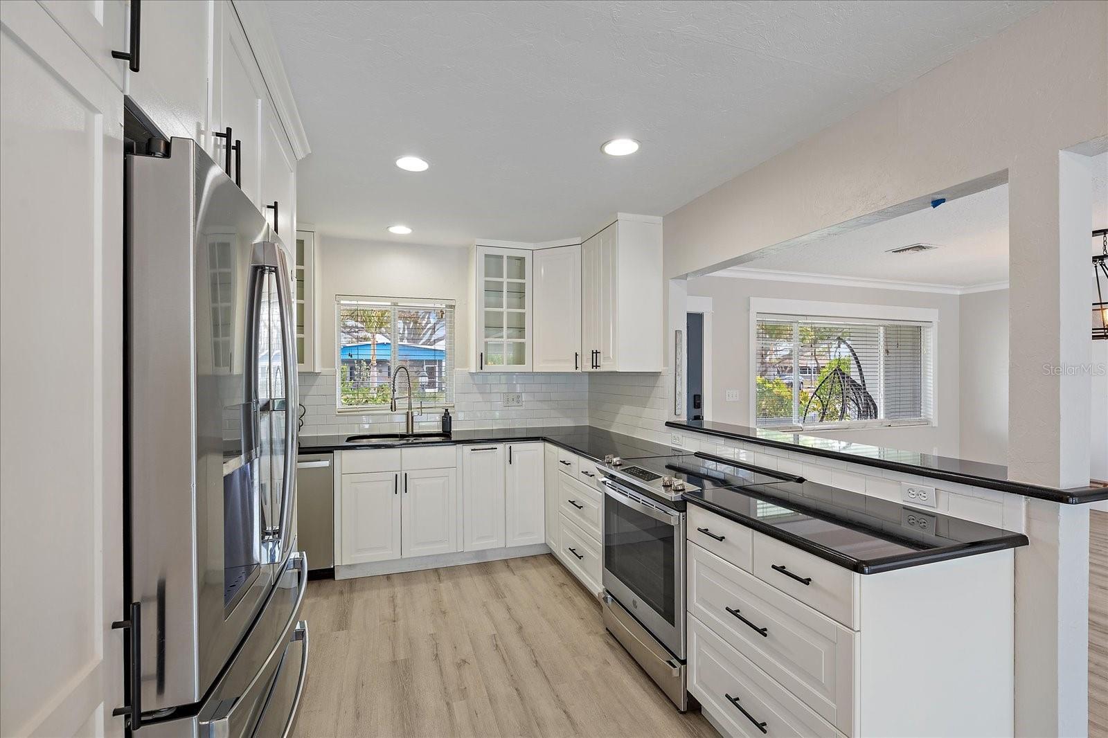 SOUTH GATE - Residential