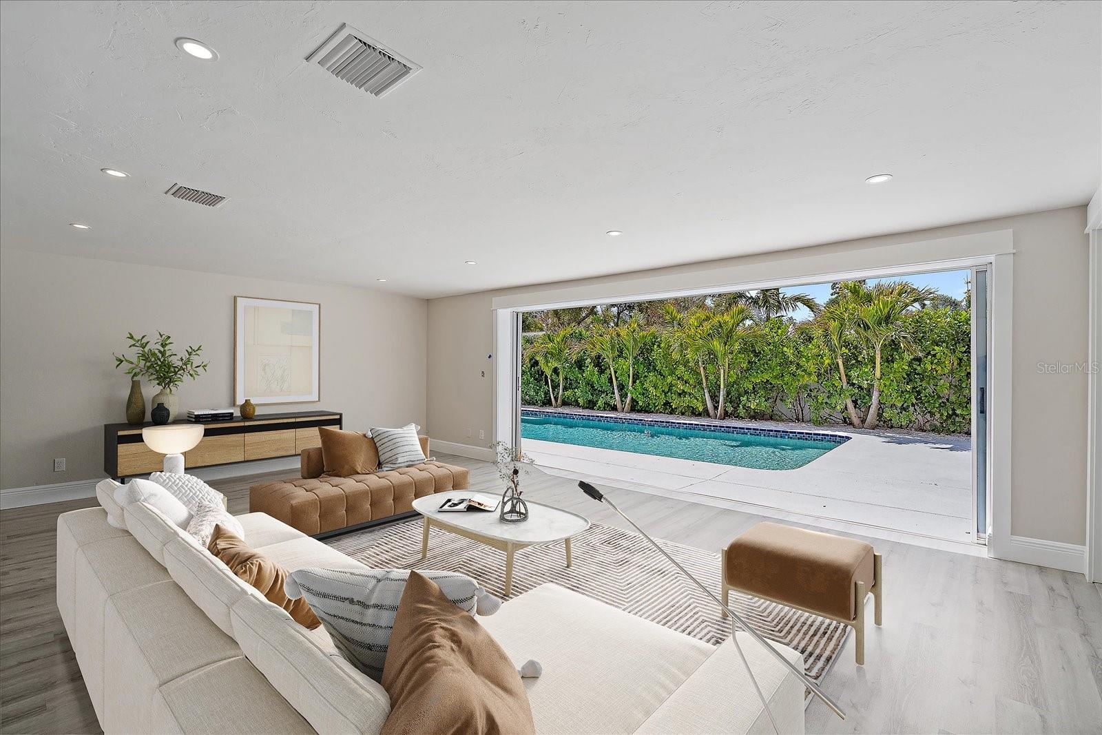 SOUTH GATE - Residential