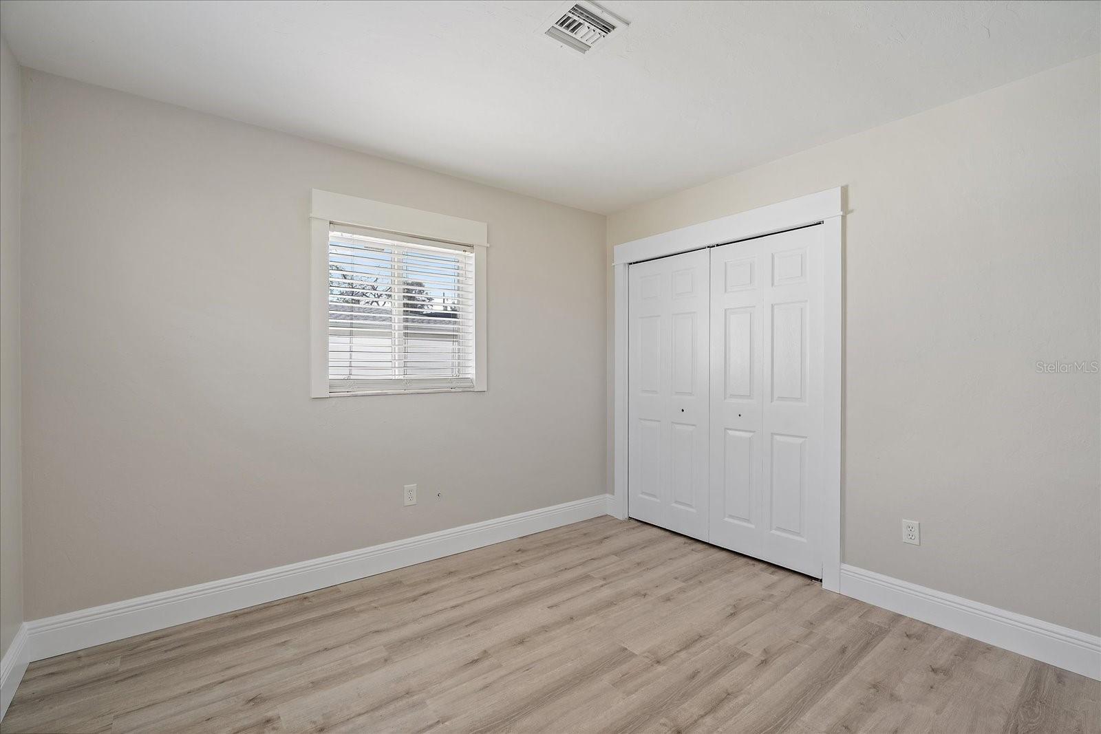 SOUTH GATE - Residential