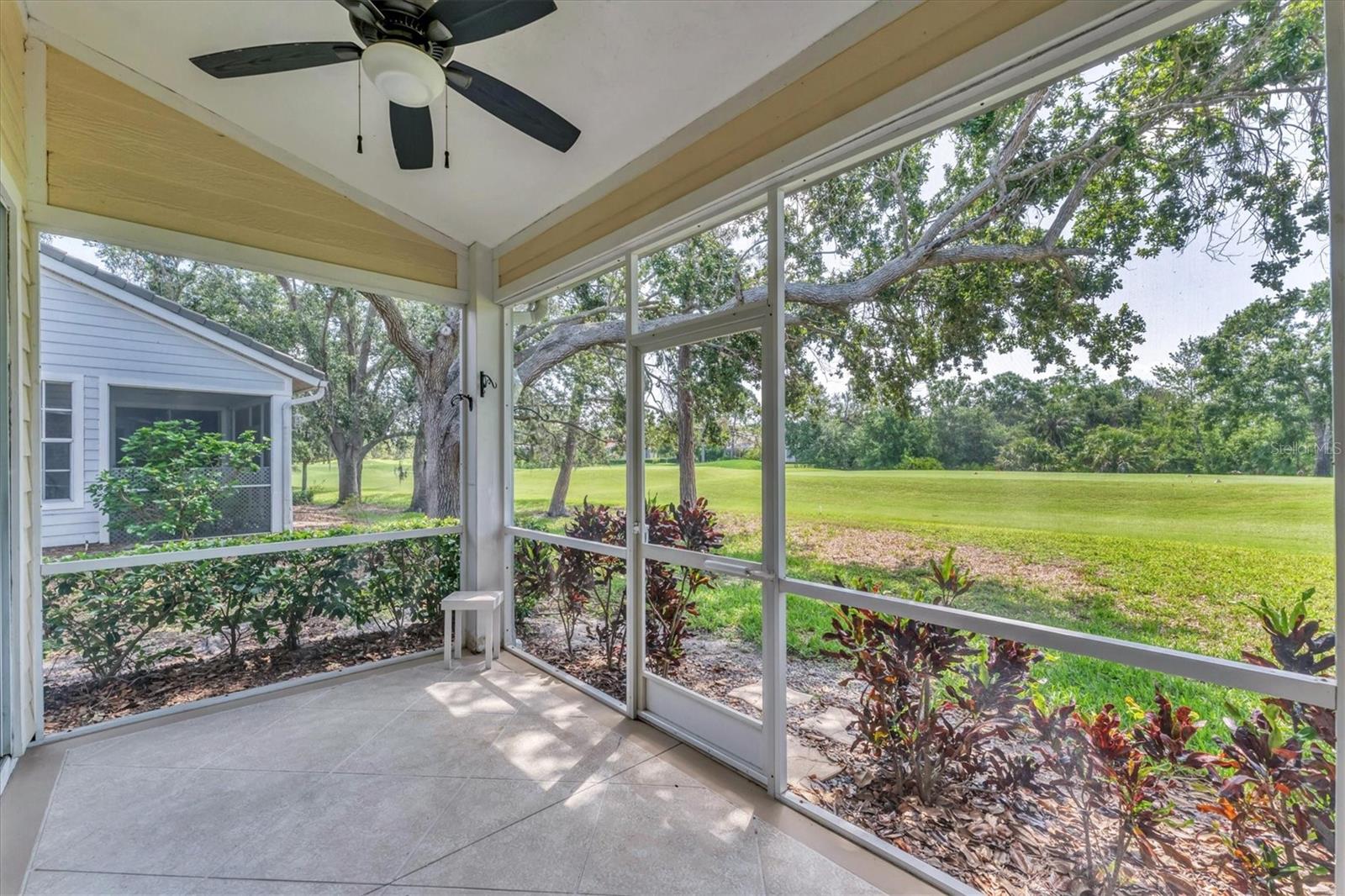 7617 WHITEBRIDGE GLEN