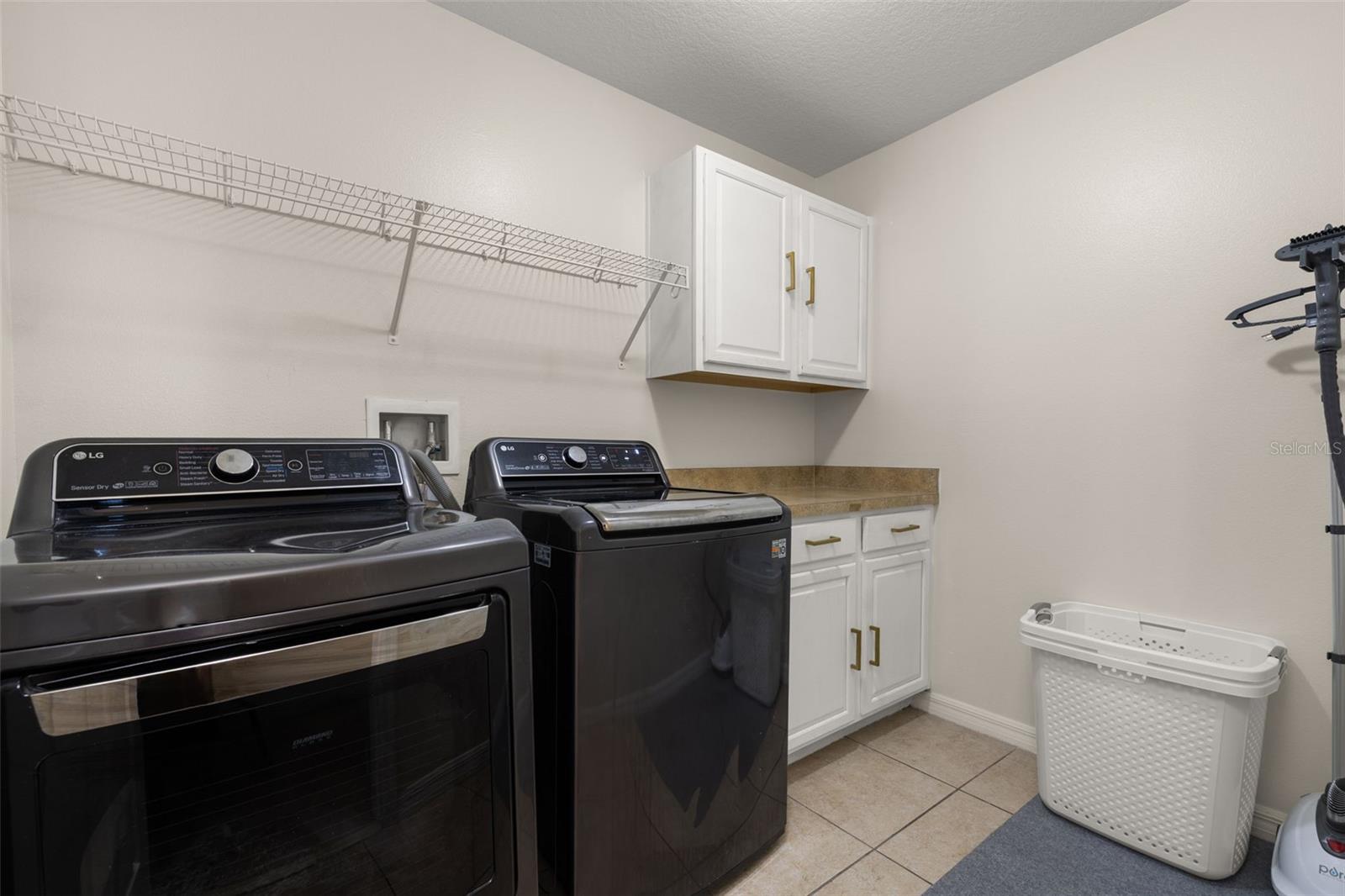 PARK RDG - Residential