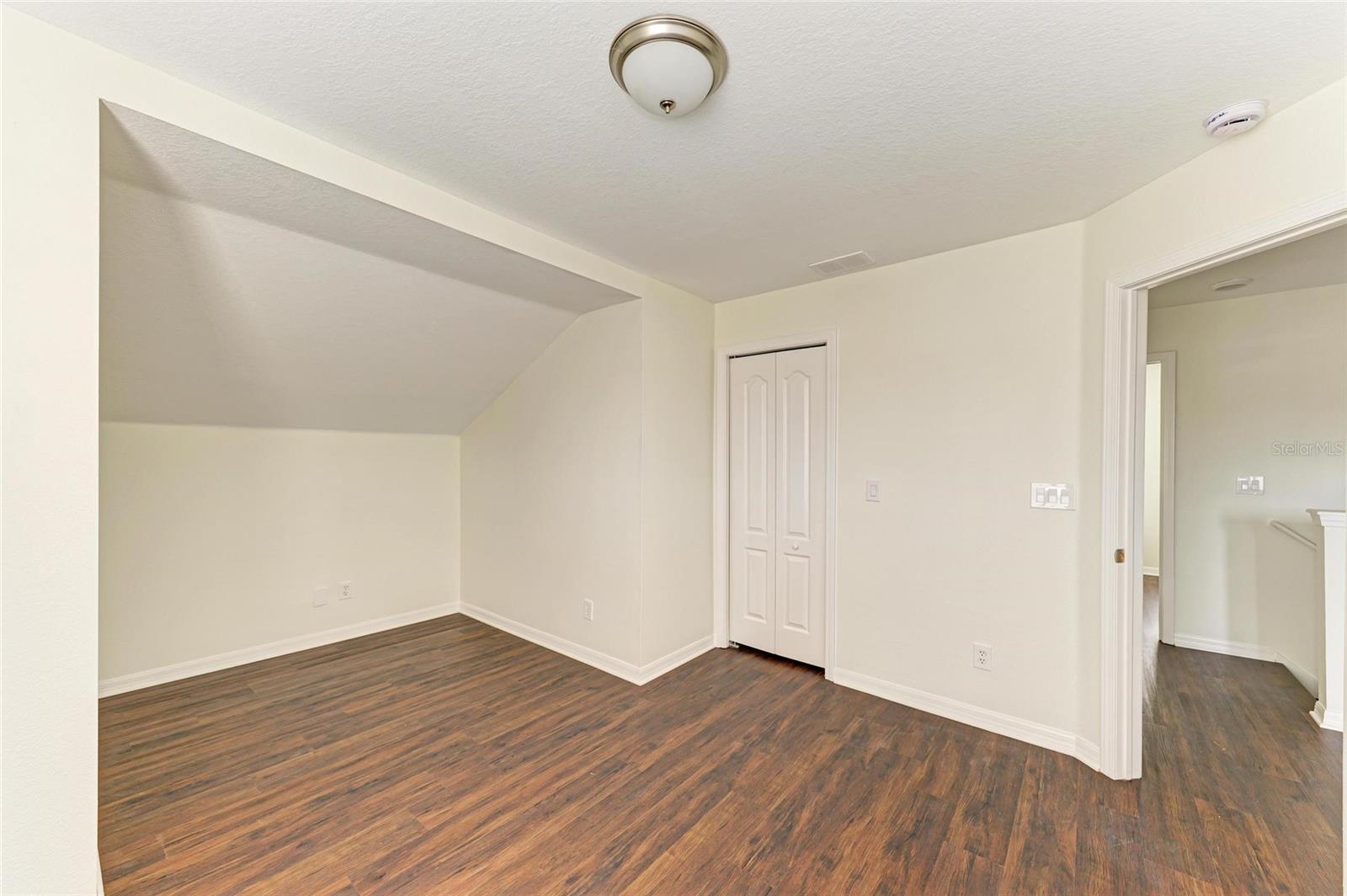 GREENBROOK VILLAGE SUBPHASE GG - Residential Lease