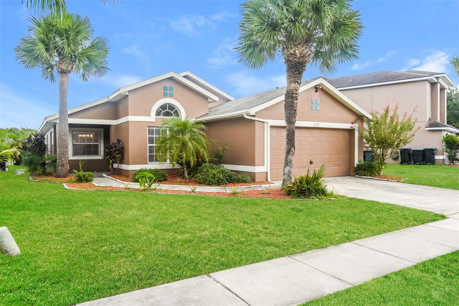 WOODBRIDGE AT MEADOW WOODS - Residential Lease