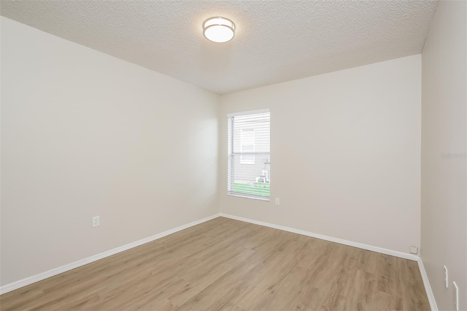 WOODBRIDGE AT MEADOW WOODS - Residential Lease