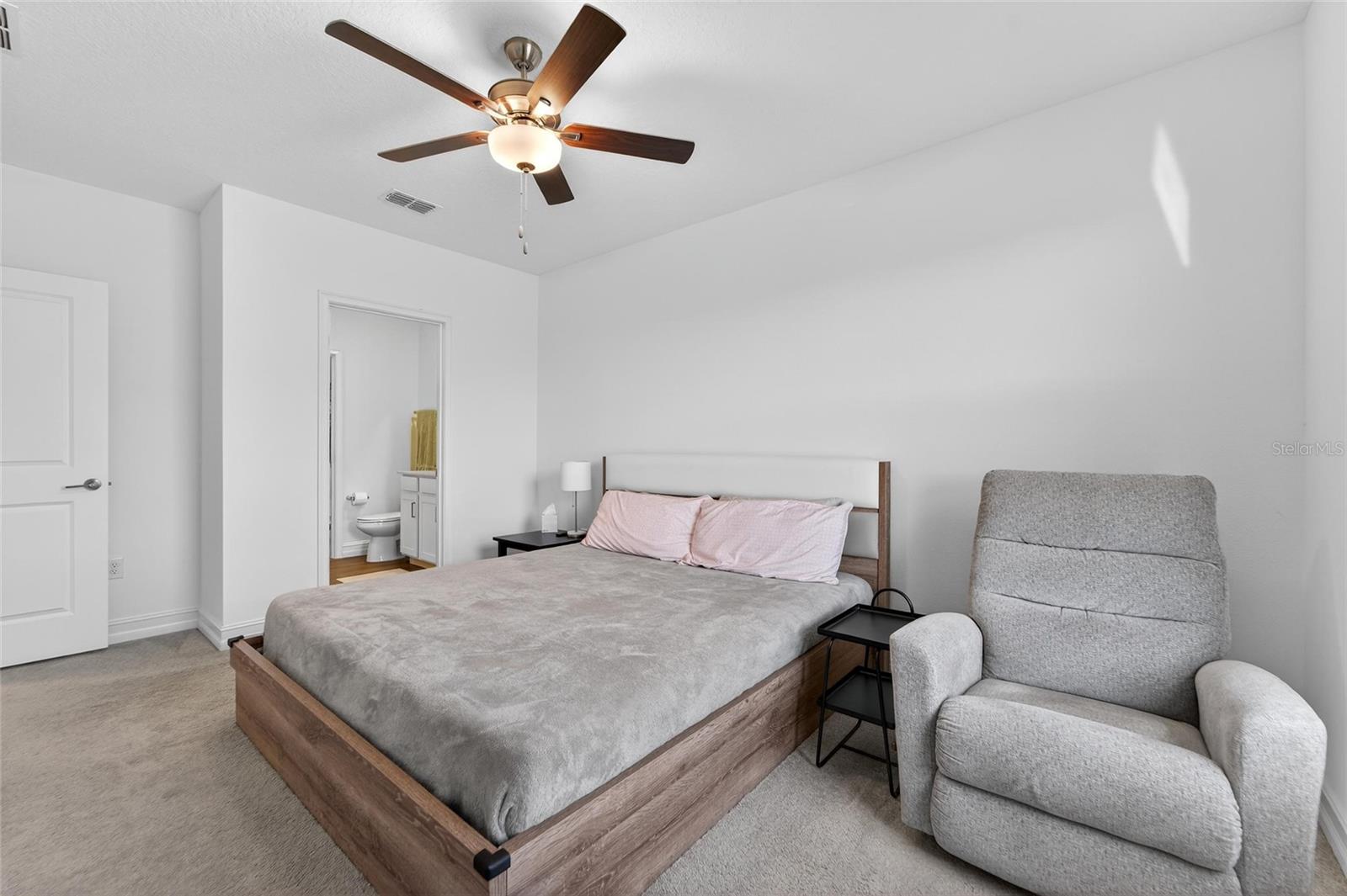 TRIPLE CRK VILLAGE R - Residential