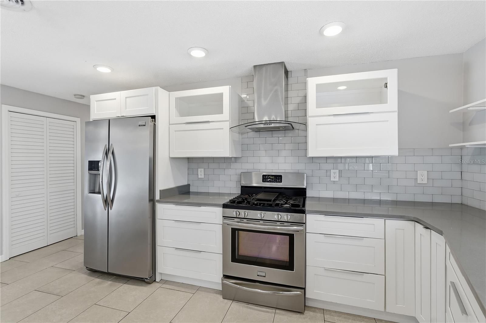 MORNINGSIDE ESTATES - Residential Lease