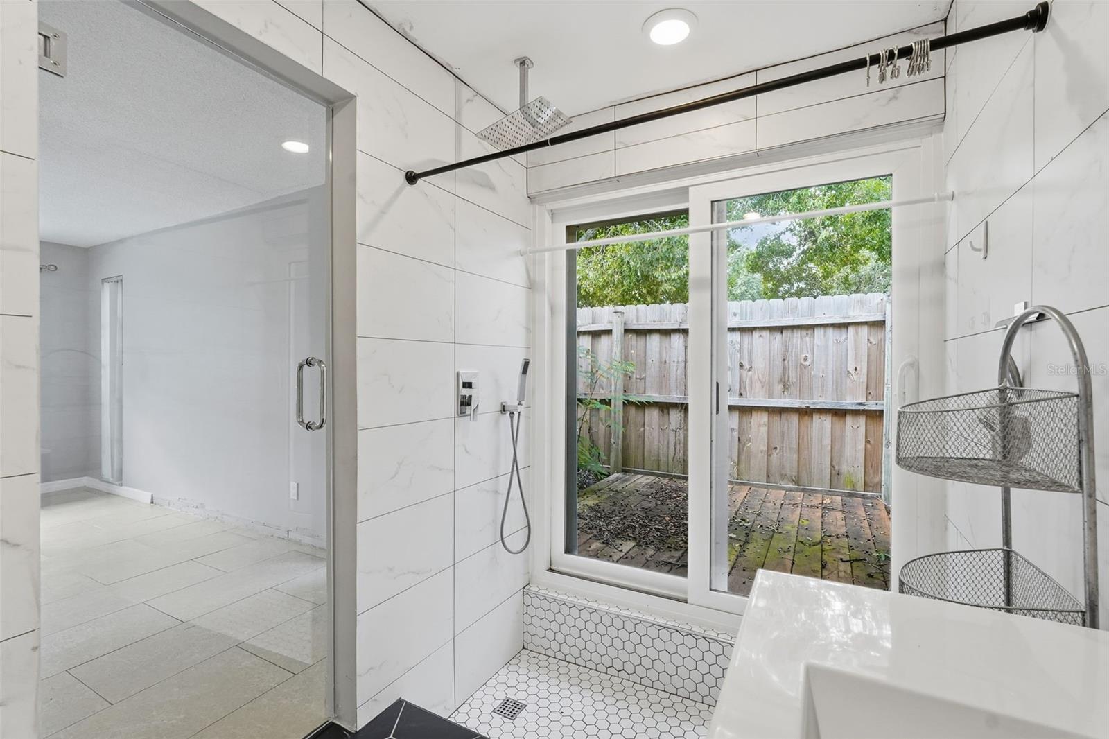 MORNINGSIDE ESTATES - Residential Lease