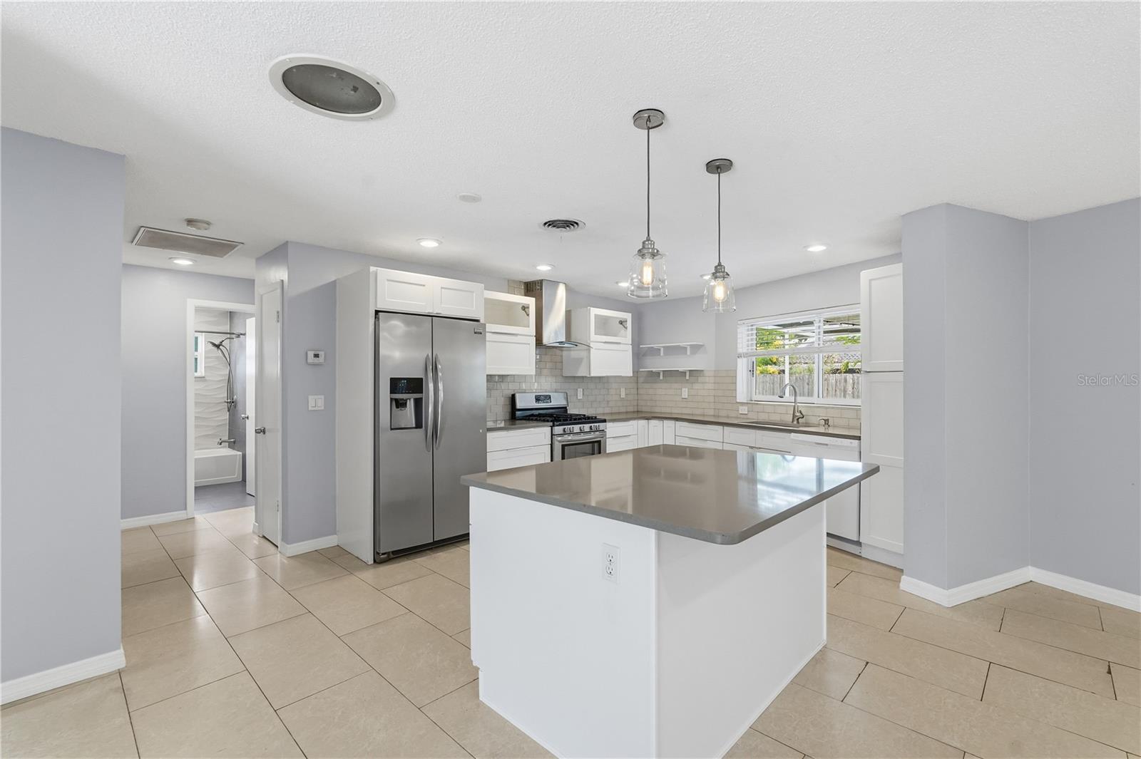 MORNINGSIDE ESTATES - Residential Lease