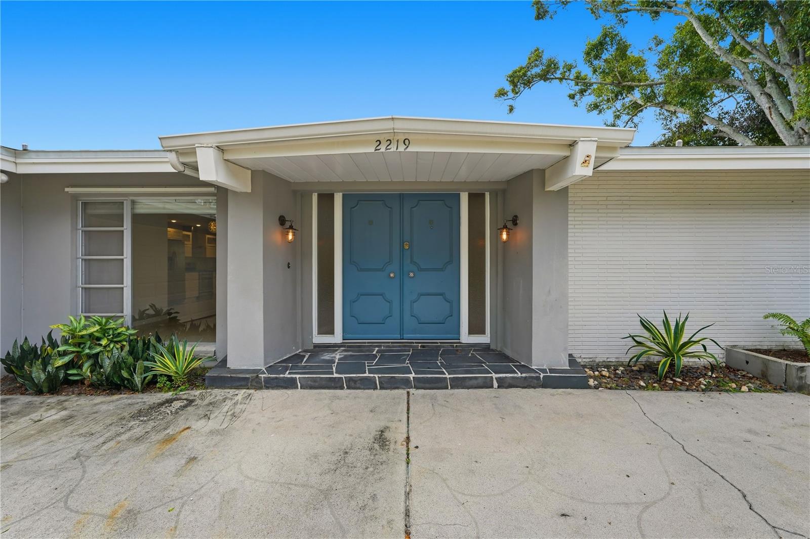 MORNINGSIDE ESTATES - Residential Lease