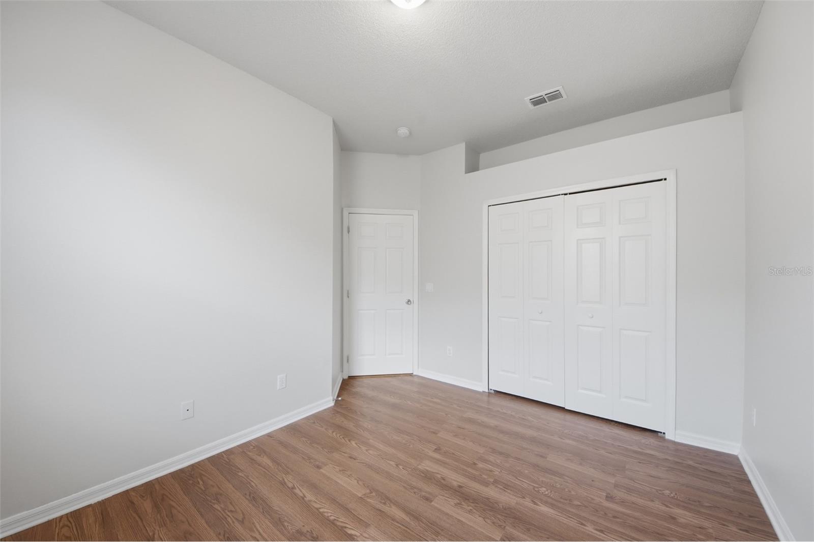 WILLOW POND PH 01 - Residential