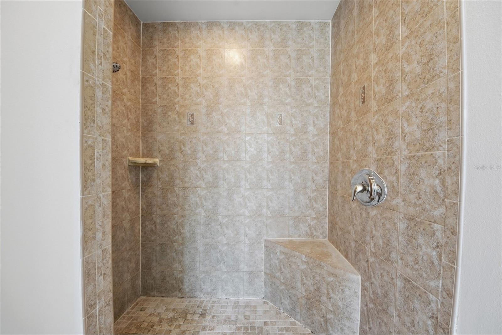 WILLOW POND PH 01 - Residential