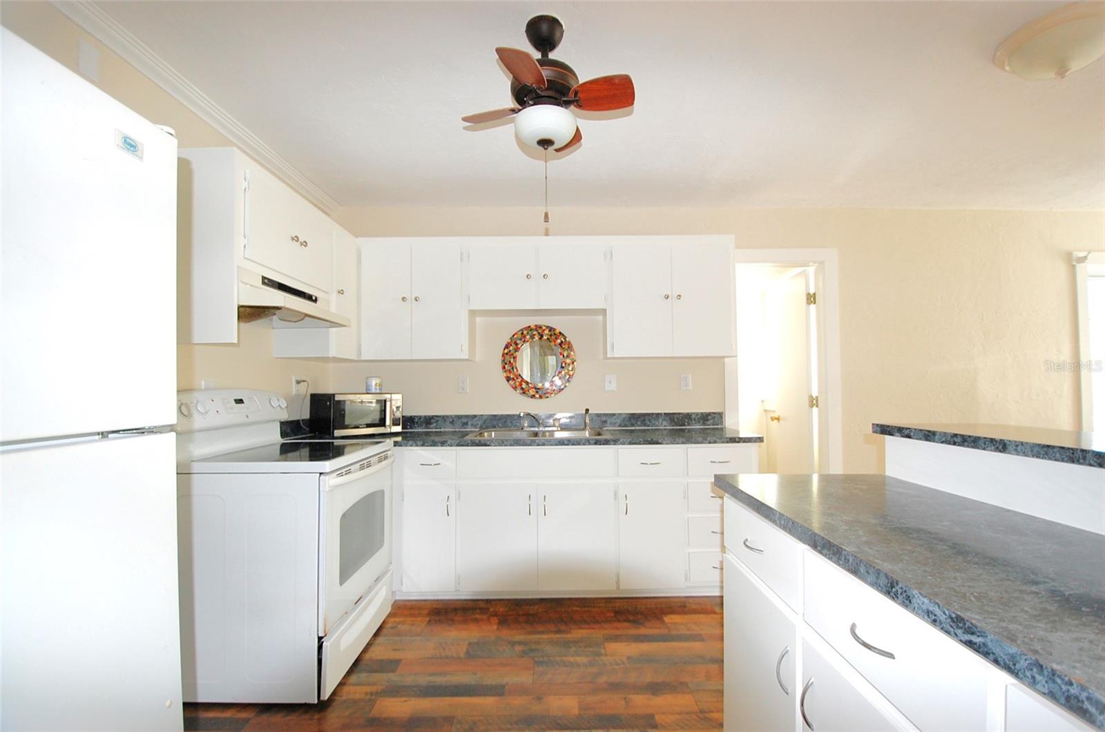 SOUTH GREEN SPGS REP - Residential Lease