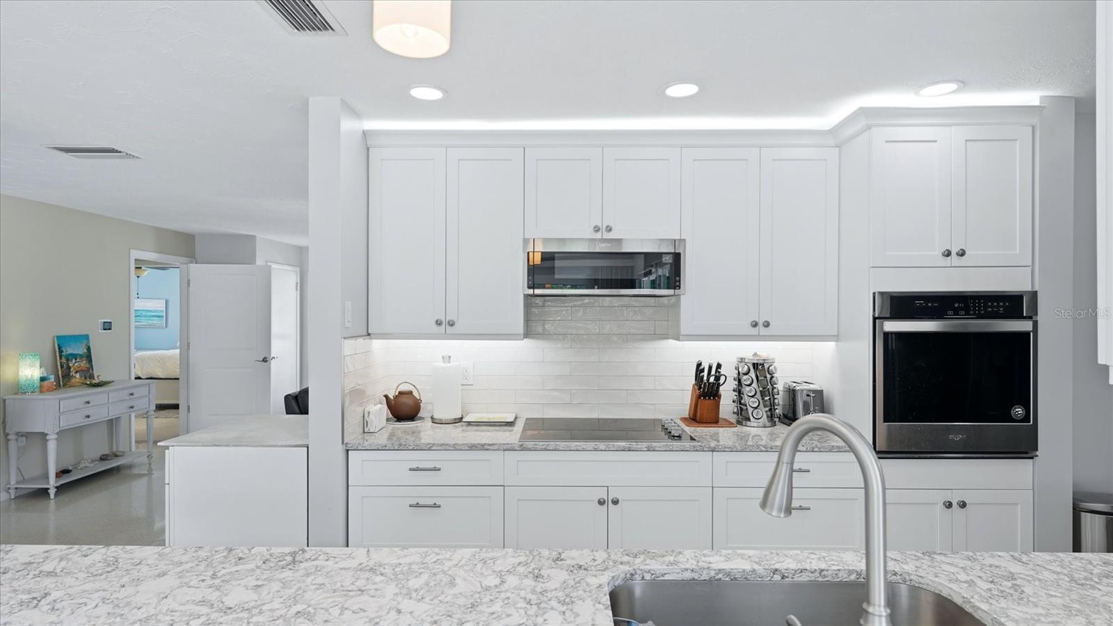 GULF GATE - Residential