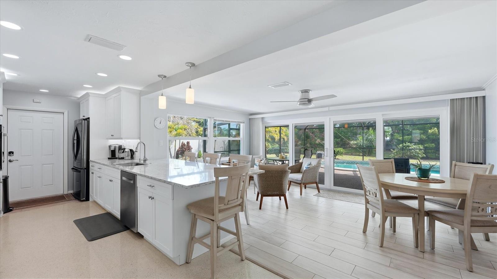 GULF GATE - Residential