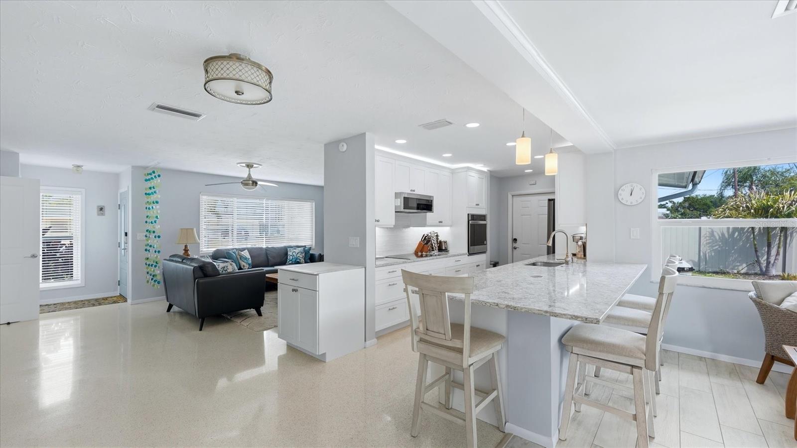 GULF GATE - Residential