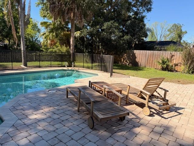 NORTH LAKES SEC E UNIT 1 - Residential Lease