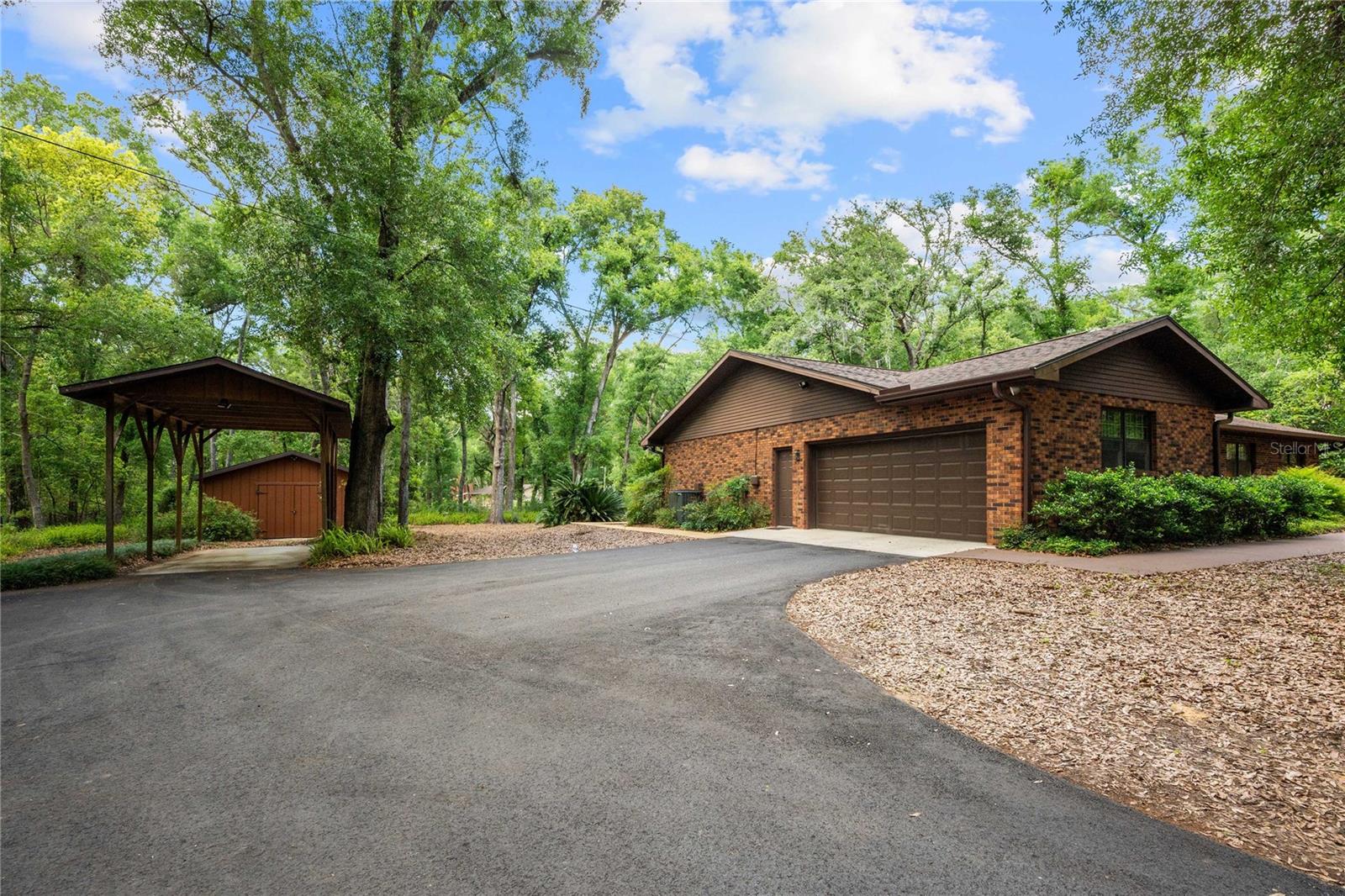 ACREAGE - Residential