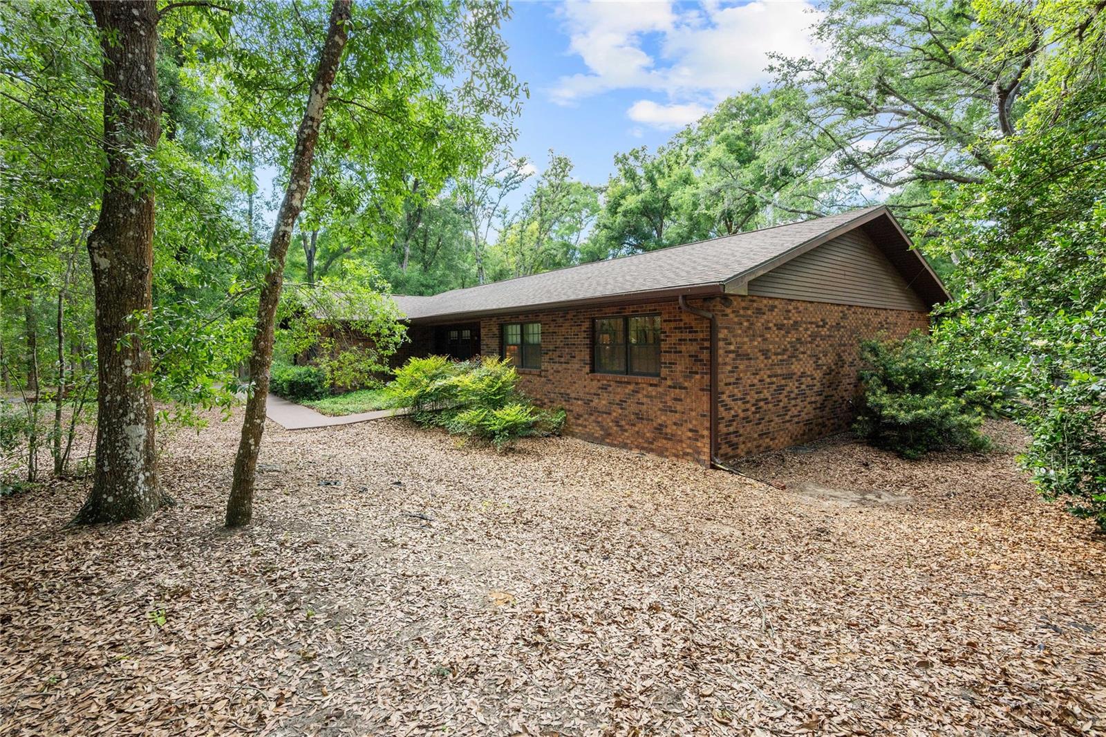 ACREAGE - Residential