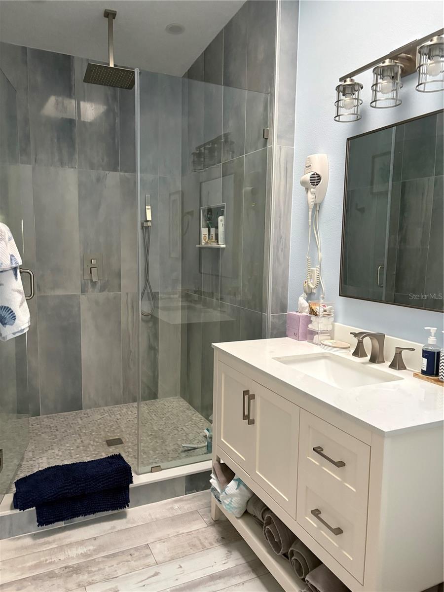 CURLEW LANDINGS SOUTH - Residential Lease