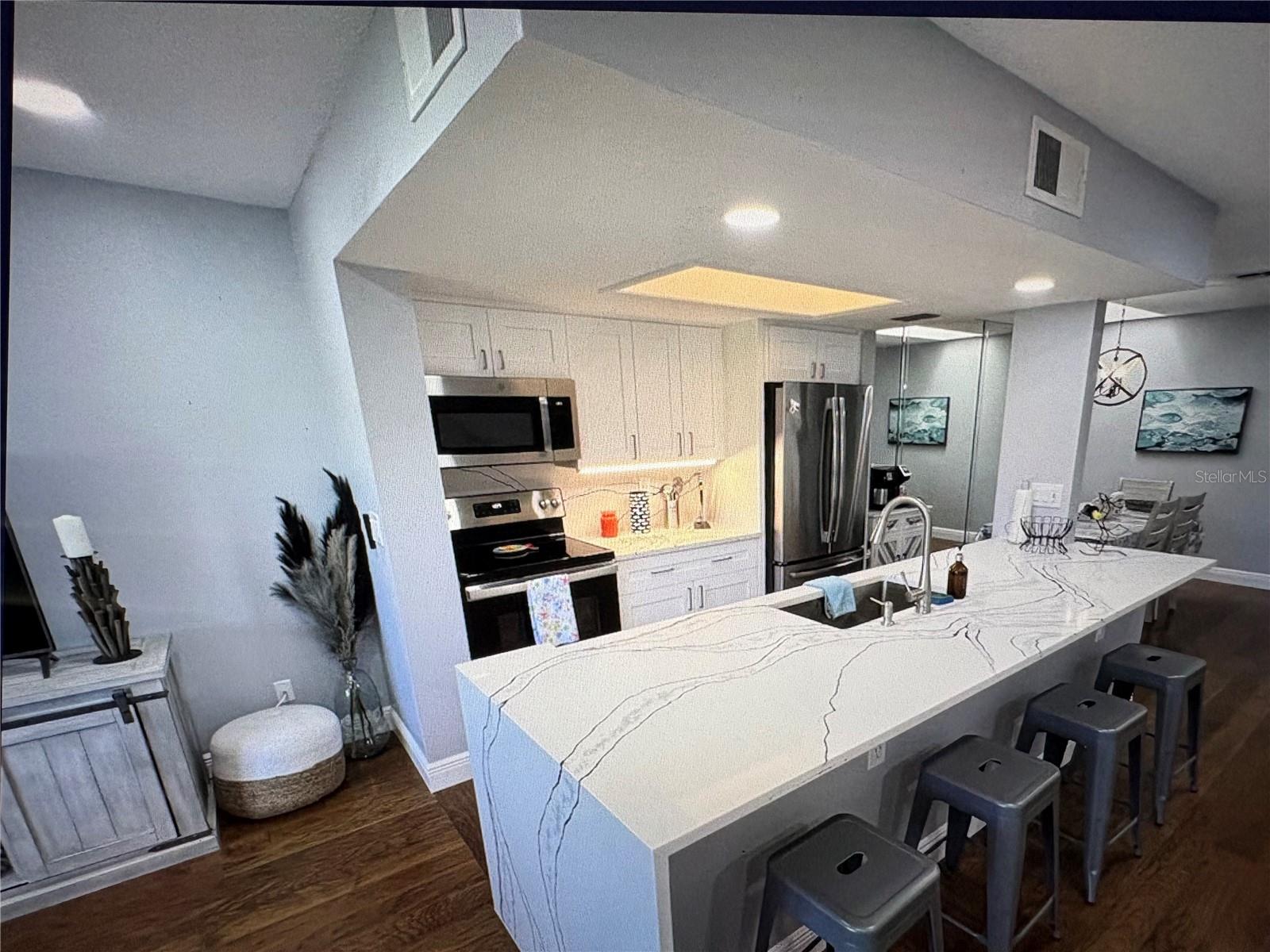 CURLEW LANDINGS SOUTH - Residential Lease