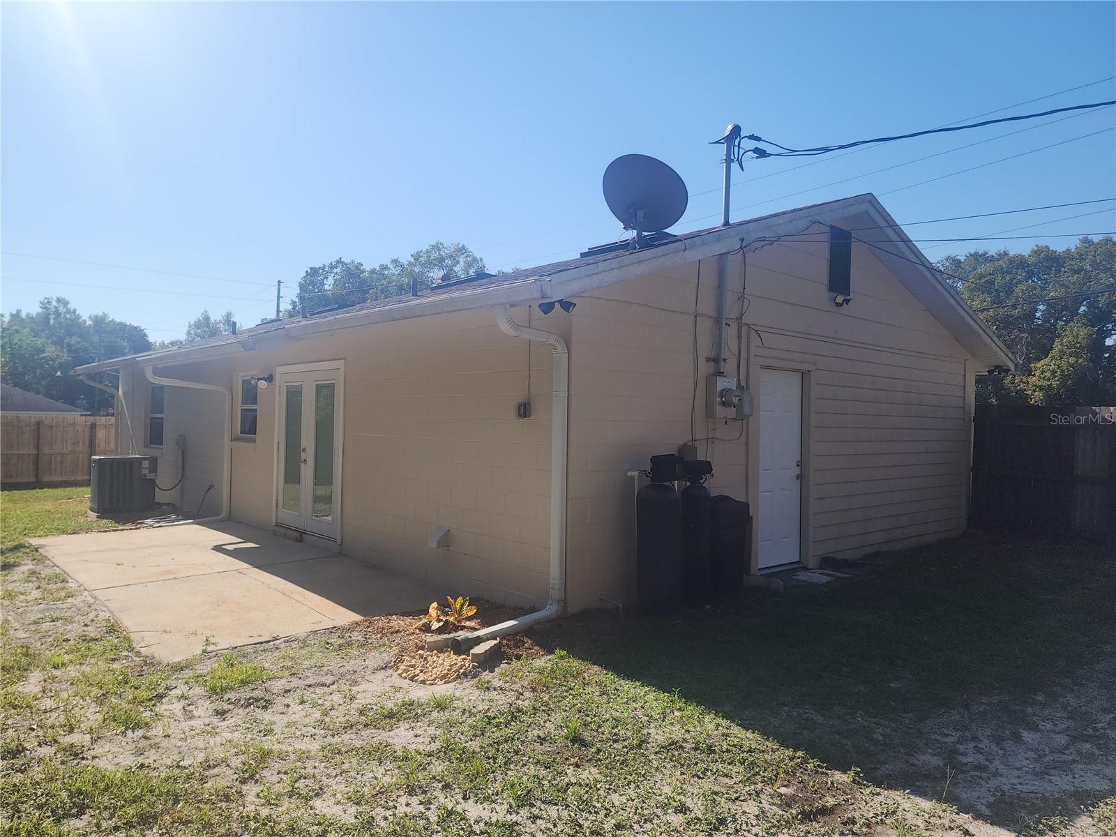 PLANTATION ESTATES UNIT 01 - Residential