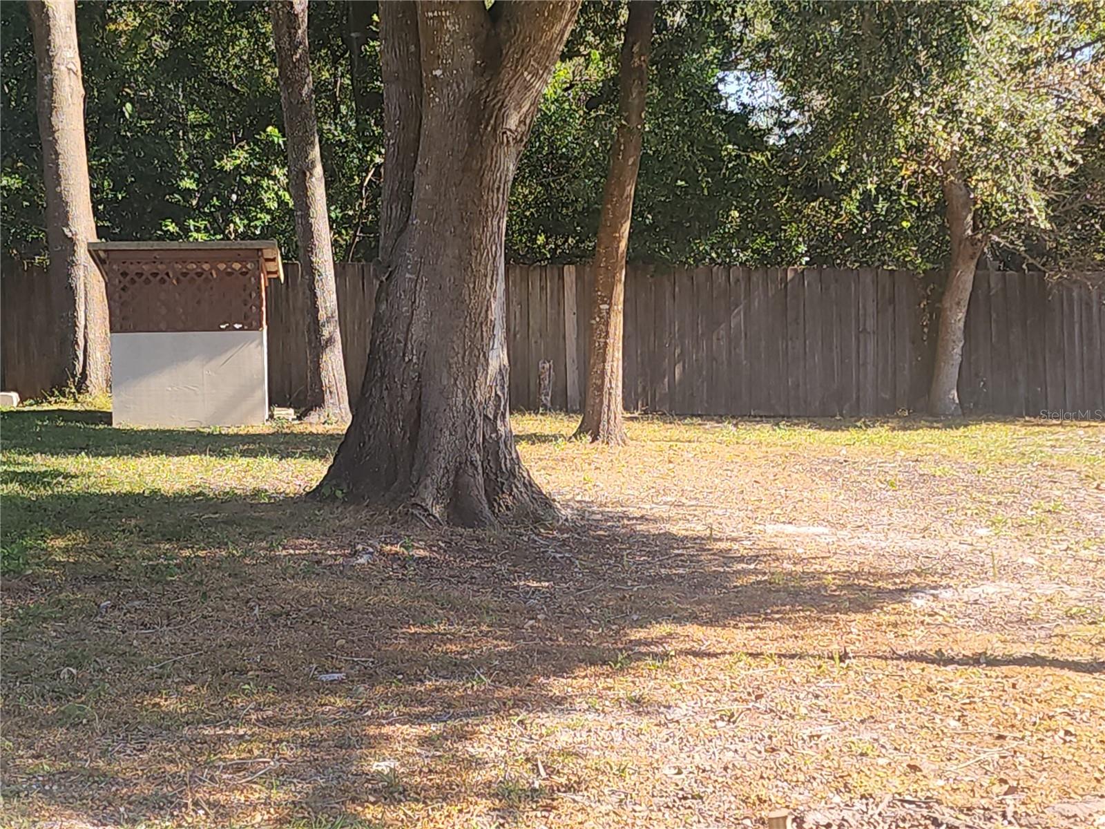 PLANTATION ESTATES UNIT 01 - Residential