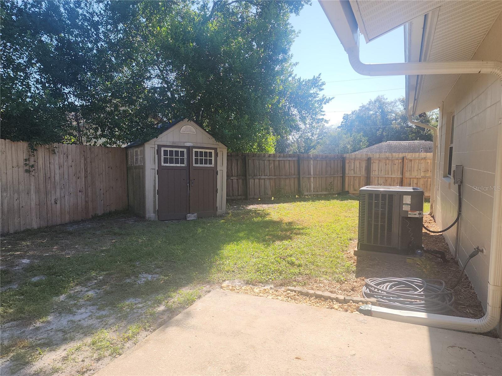 PLANTATION ESTATES UNIT 01 - Residential