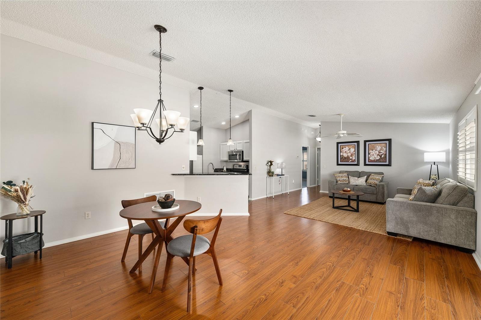 2405 KINGSTREE PLACE