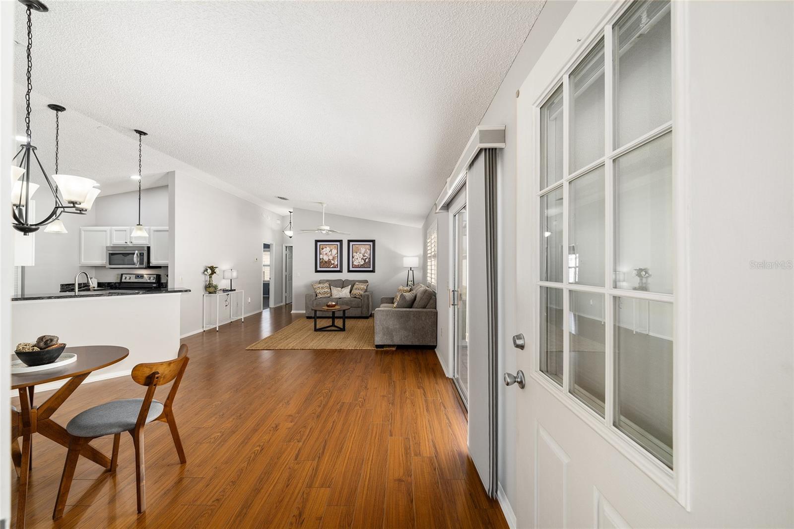 2405 KINGSTREE PLACE