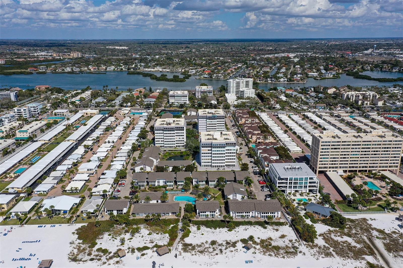 PEPPERTREE BAY IV - Residential