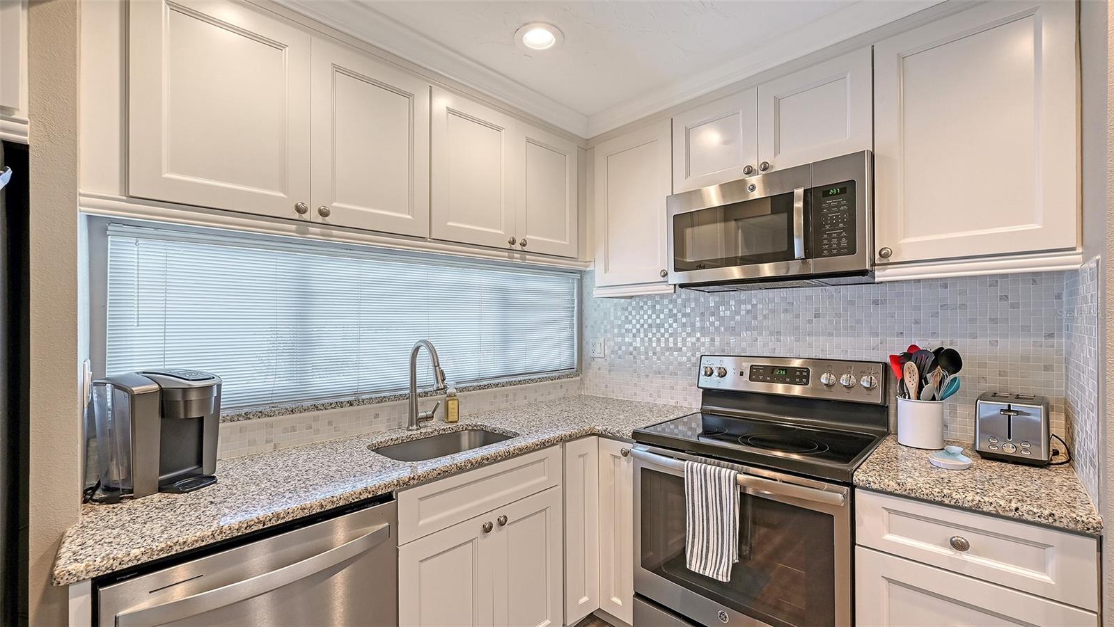 PEPPERTREE BAY IV - Residential