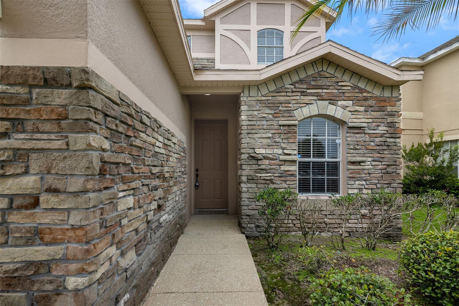 1720 BEAR BAY COVE