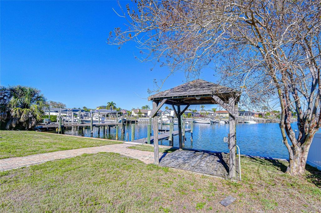 Photo of 6416 Lake Sunrise Drive, Apollo Beach, FL 33572 (MLS # TB8466220)