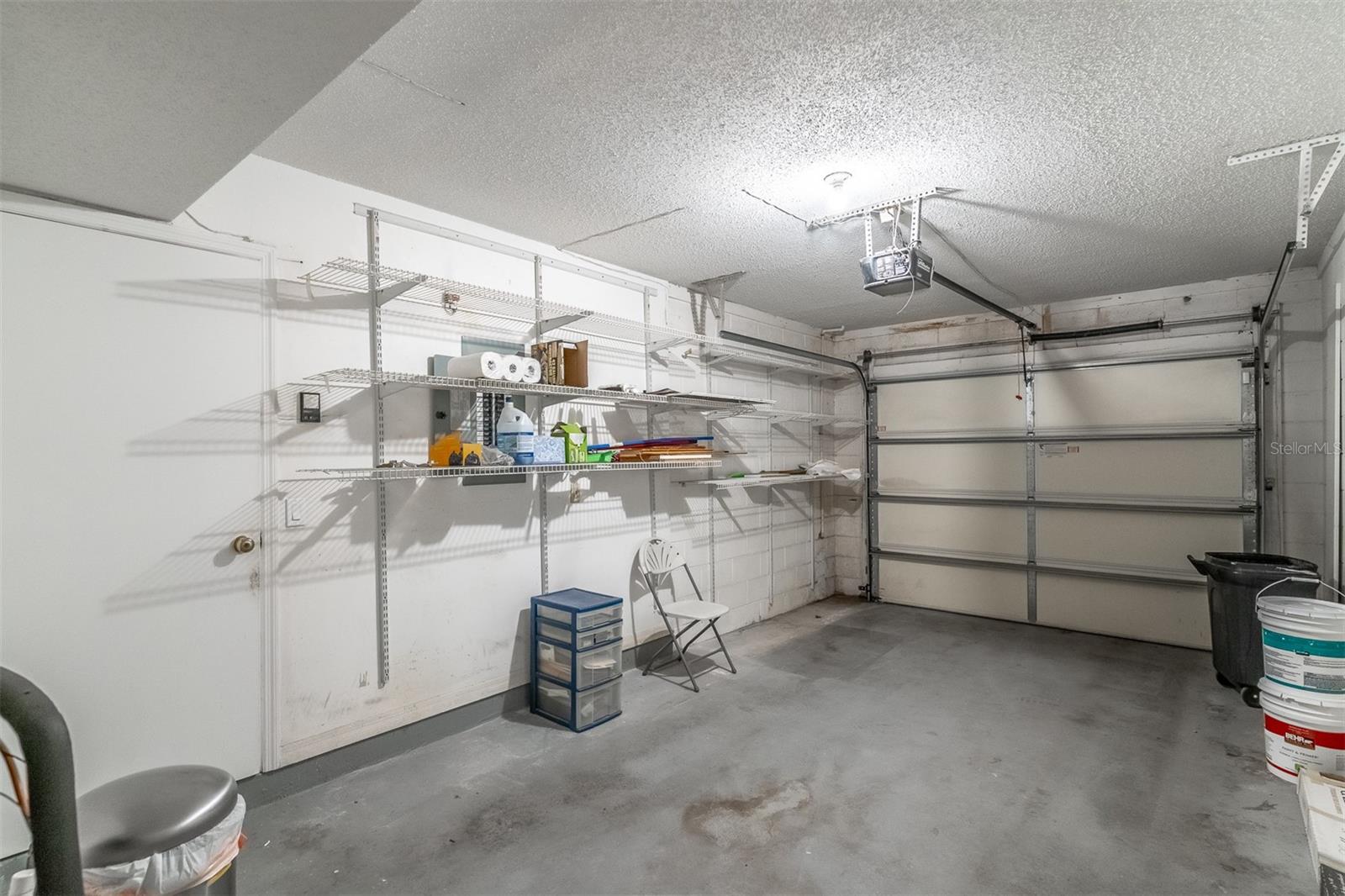 MOORINGS ON LAKE MAITLAND CONDO BLDG 04 - Residential