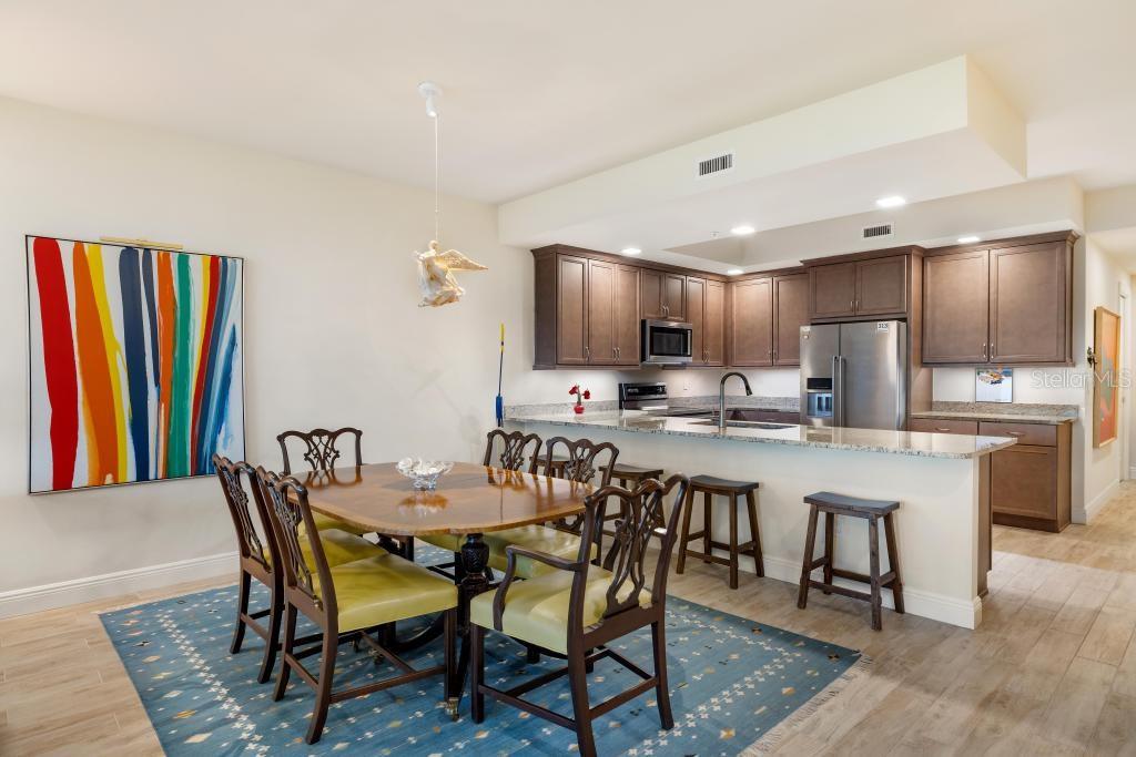 EDGEWATER/HIDDEN BAY PH 2 BLDG - Residential