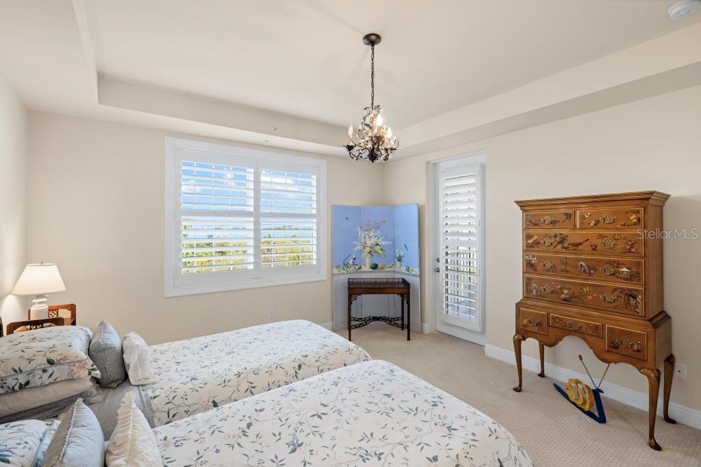 EDGEWATER/HIDDEN BAY PH 2 BLDG - Residential