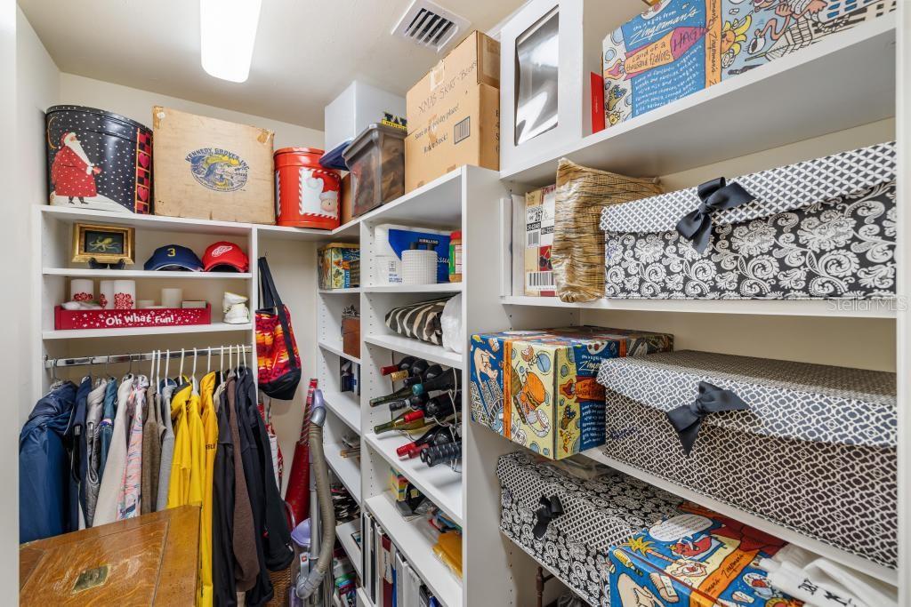 EDGEWATER/HIDDEN BAY PH 2 BLDG - Residential