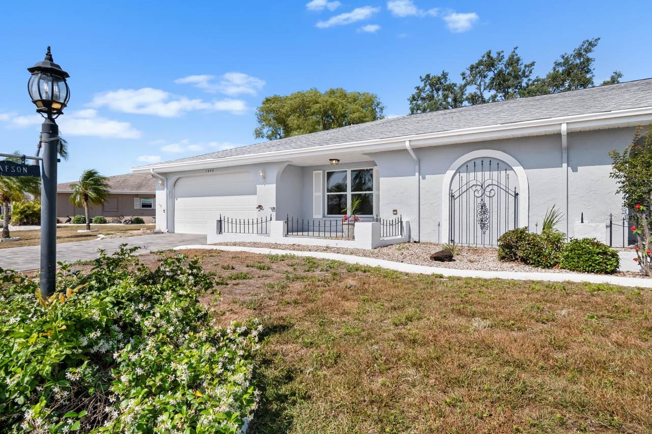 1002 STRAWPOCKET PLACE