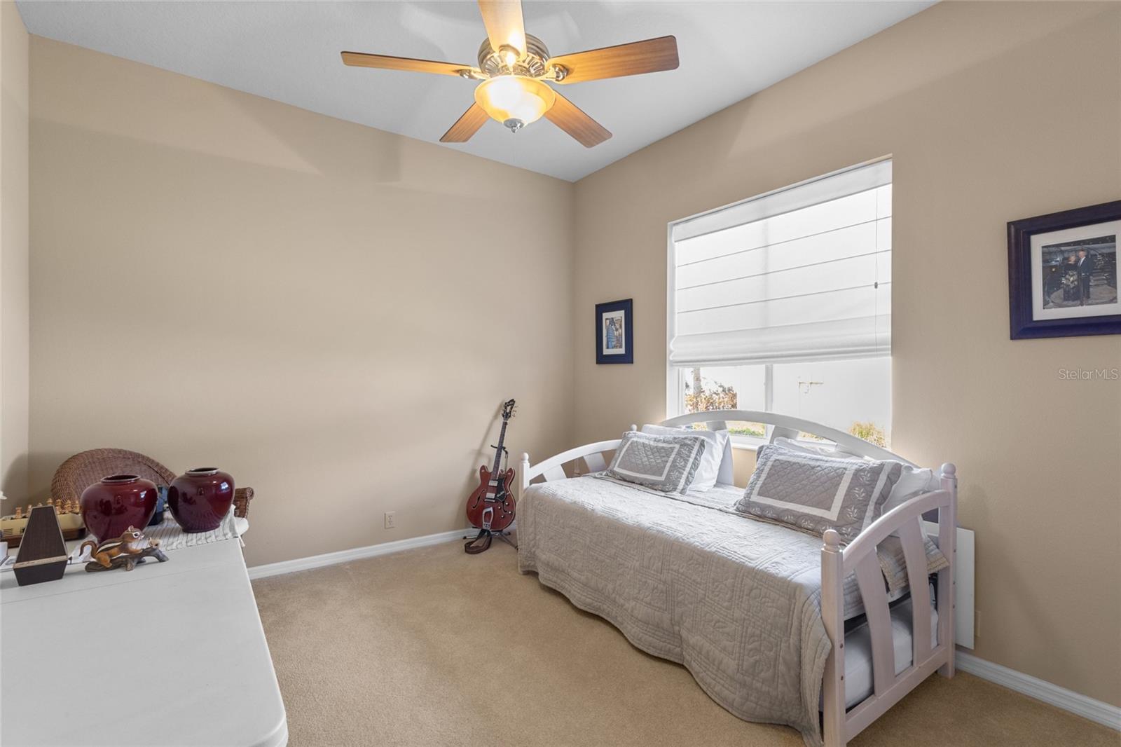 PELICAN POINTE GOLF & COUNTRY - Residential