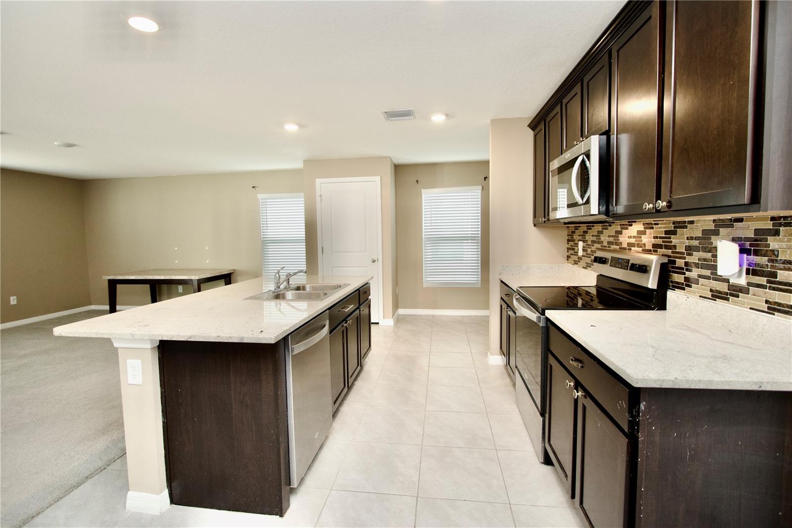 SUWANNEE LAKESIDE PH 2 & 3 - Residential