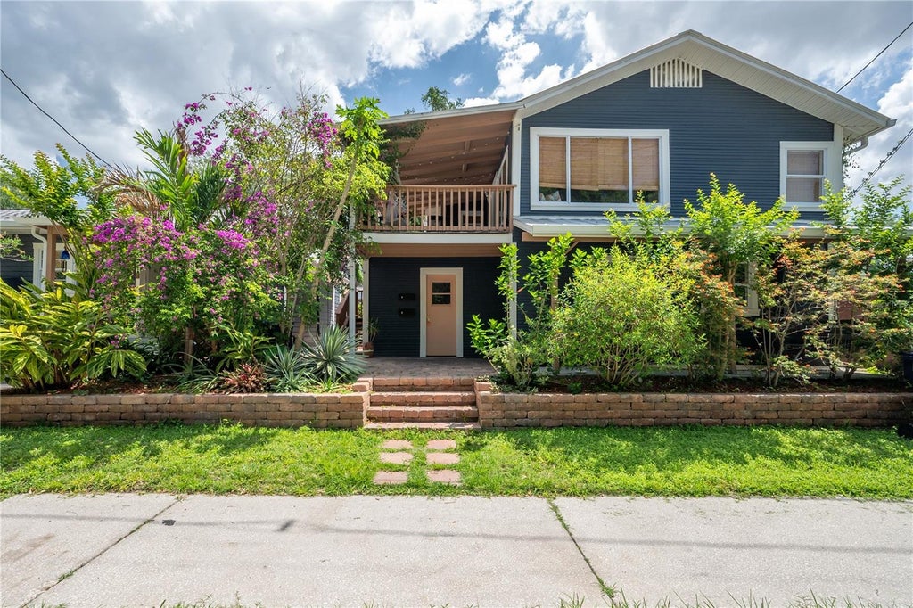 Photo of 236 W North Street #D, Tampa, FL 33604 (MLS # TB8559028)