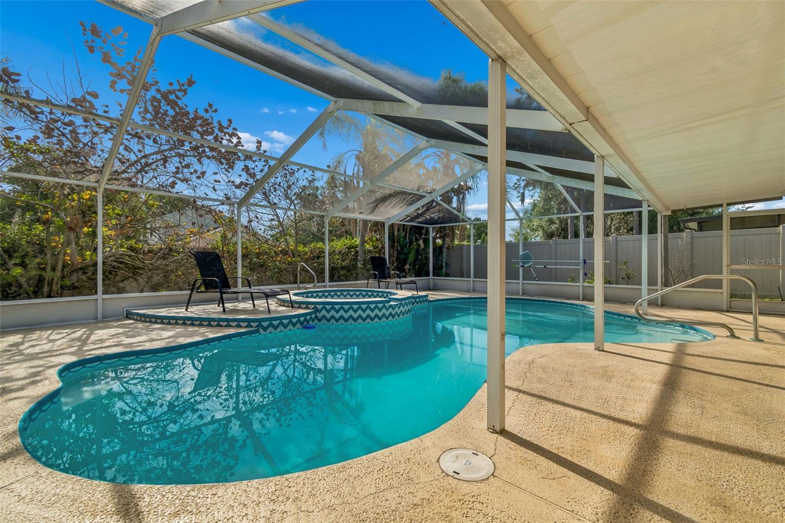 BLOOMINGDALE SEC A UNIT 1V - Residential