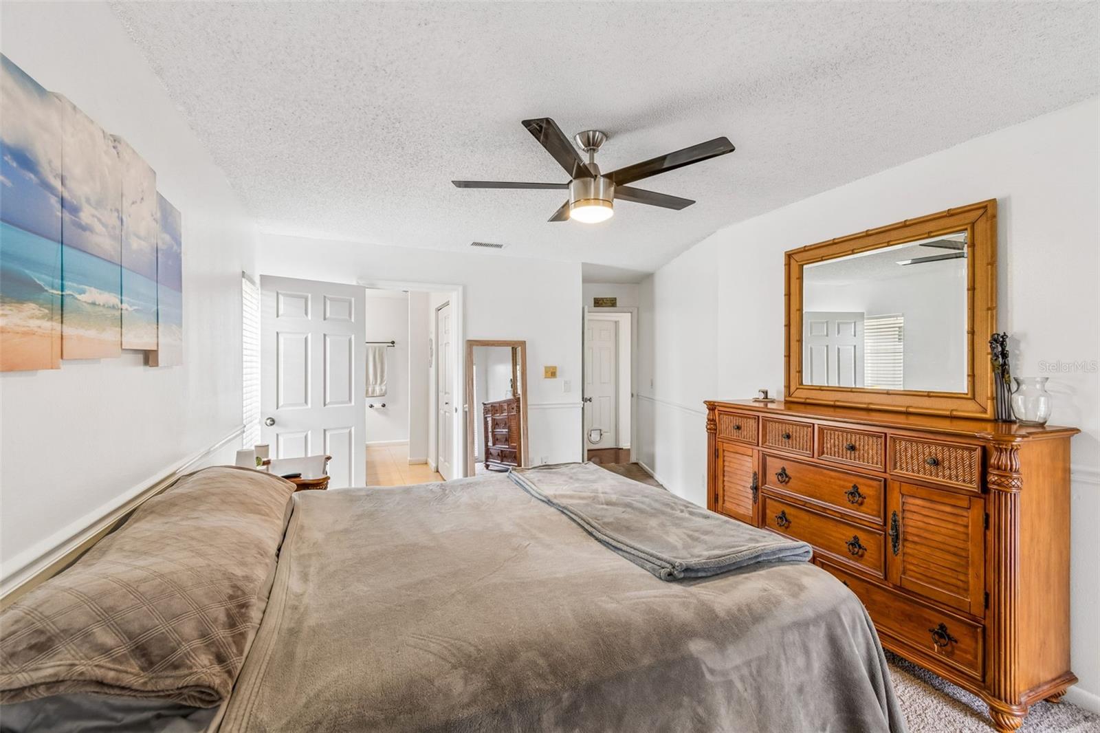 BLOOMINGDALE SEC A UNIT 1V - Residential