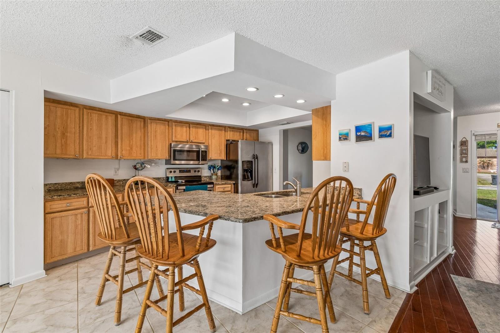 BLOOMINGDALE SEC A UNIT 1V - Residential