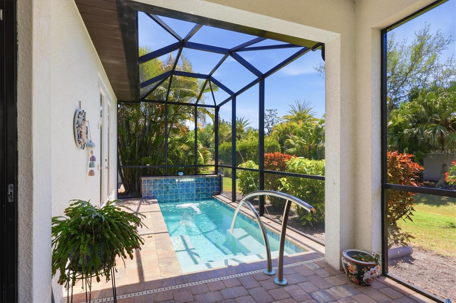 GRAND OAKS - Residential